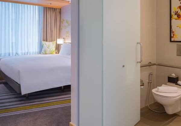 King Accessible Room