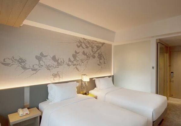 Twin Deluxe Room City View