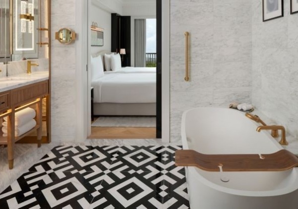 Guest Room Bathroom