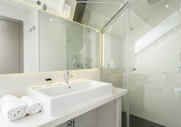 Superior Triple Suite