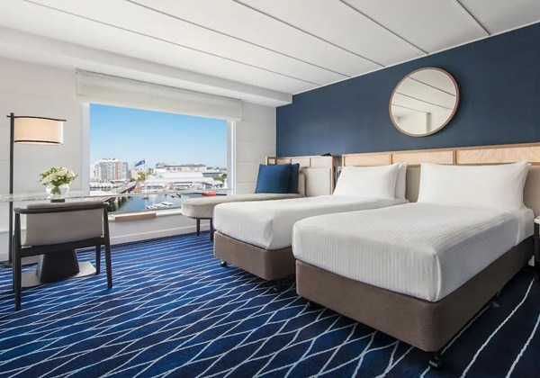 2 Twin Beds with Harbour View