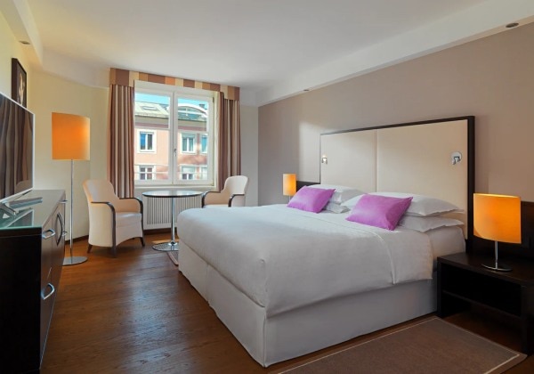 Club Room ETAGE7 Access 1 King