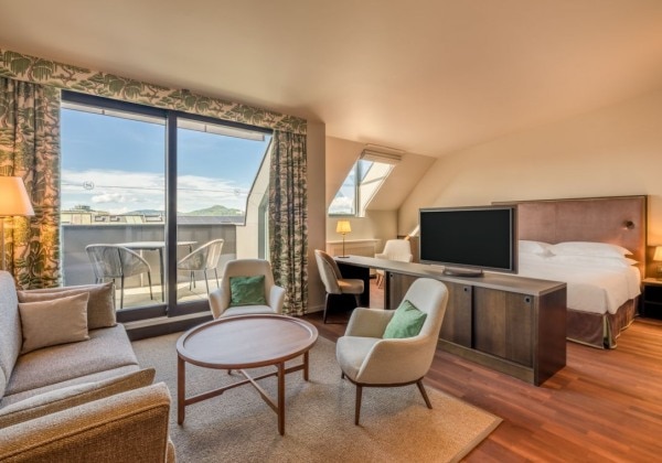 Sky Suite ETAGE7 Access