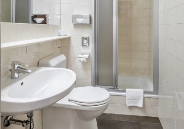 Standard Double Bathroom