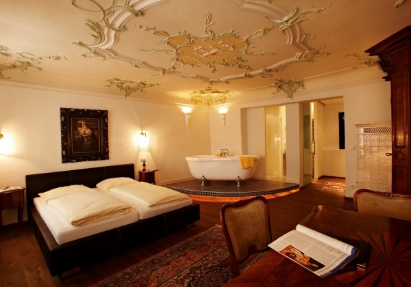 Junior Suite with Whirlpool