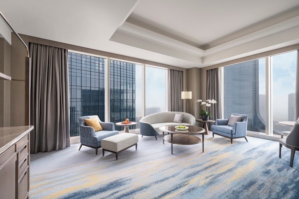 ExecutiveSuite-living room