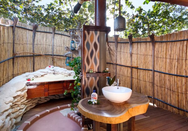 Beachfront Rai Ki Waya Bure