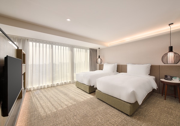 Japanese Western Family Suite