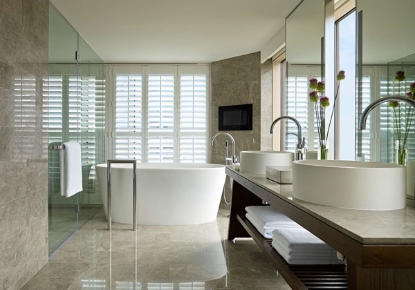 Suite Bath Room