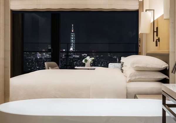 Standard Skyline View