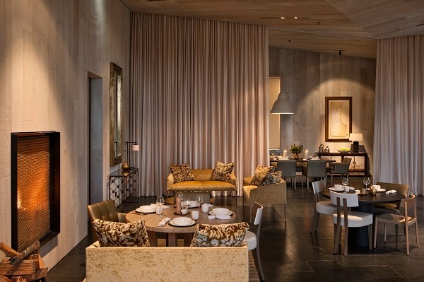 ダイニングルーム