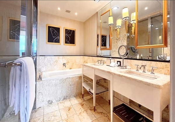 Hollywood Twin Room