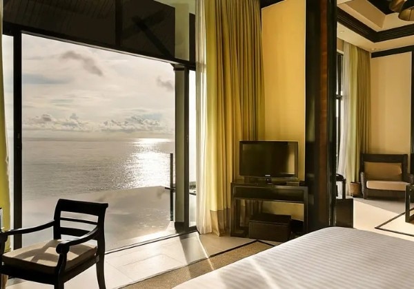 Horizon Hillcrest Pool Villa