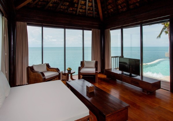 Ocean Front Pool Villa Suite