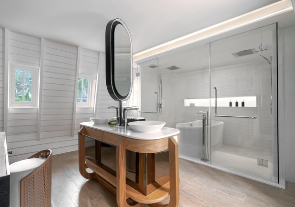 The Level Boat Suite_Bathroom