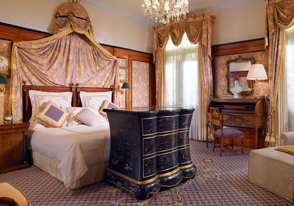 Prince of Wales Suite - Bedroom