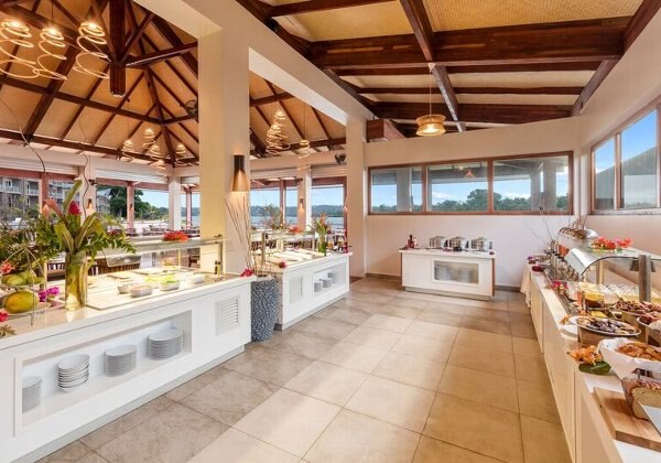 ビュッフェ朝食