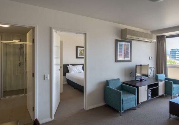 Apartment 1king 2Singles