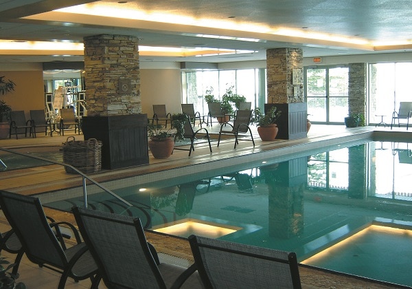 Rimrock Pool & Hot Tub HI RES