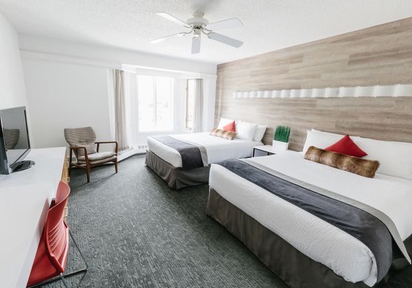 Standard With 2 Queen Beds