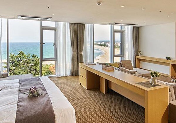 Junior Suite Ocean View