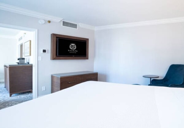 Executive Suite 1 King Bed