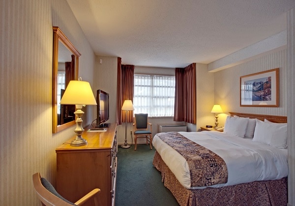 Deluxe Room King Bed