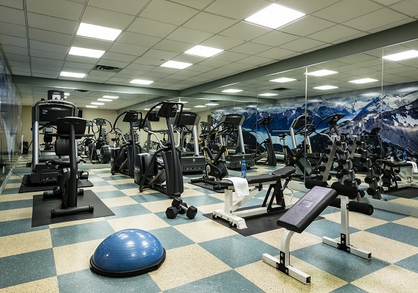 FITNESS ROOM