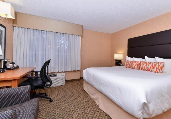 Crown Executive King