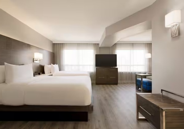 2 Queen Beds 1 Room Studio Suite