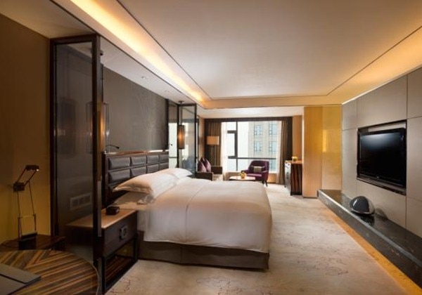 1KING BED EXECUTIVE ROOM W/ LOUNGE ACCES