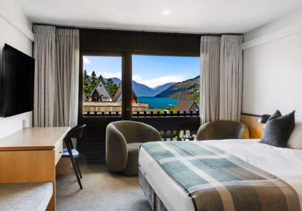 Superior Split King View