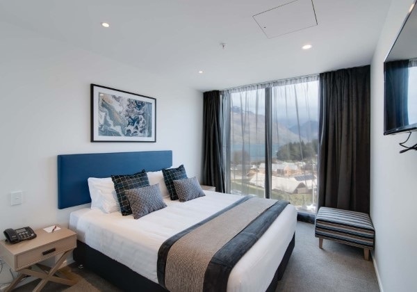 Hotel Room Lake View